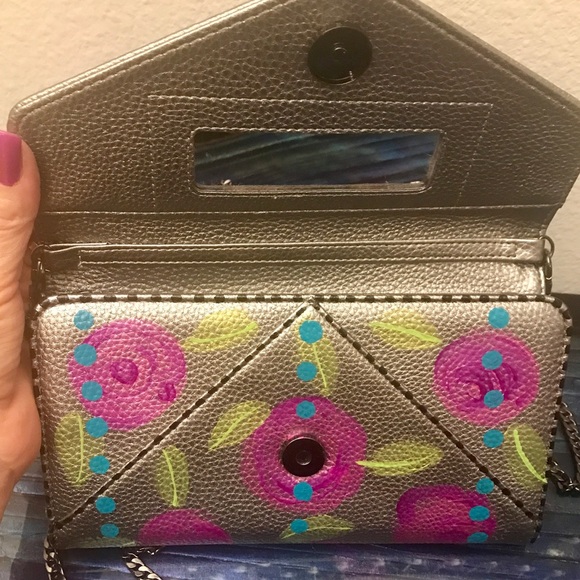 Hand painted cross body wallet/Purse - Picture 3 of 3